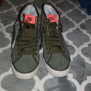 Nike hightops good condition